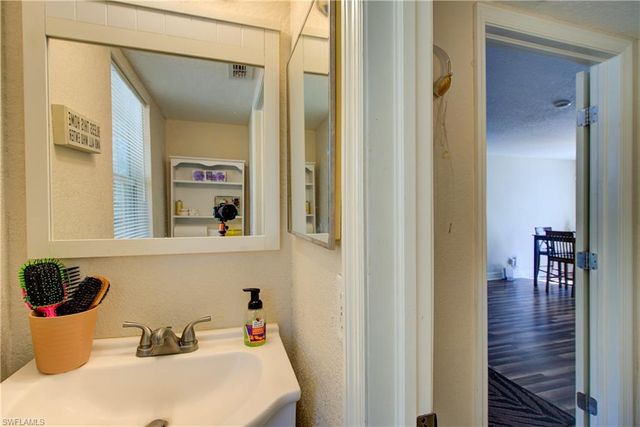 1002 Henry AVE, Lehigh Acres, FL 33972