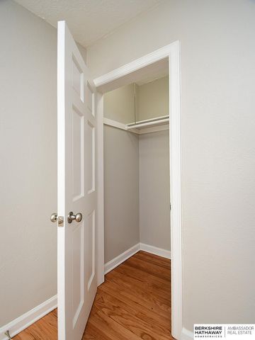 4118 Touzalin Avenue, Lincoln, NE 68507