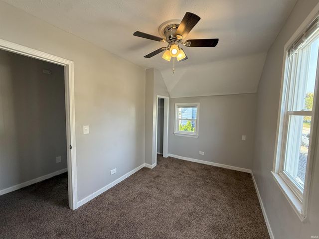 129 W Marion Street, Mishawaka, IN 46545