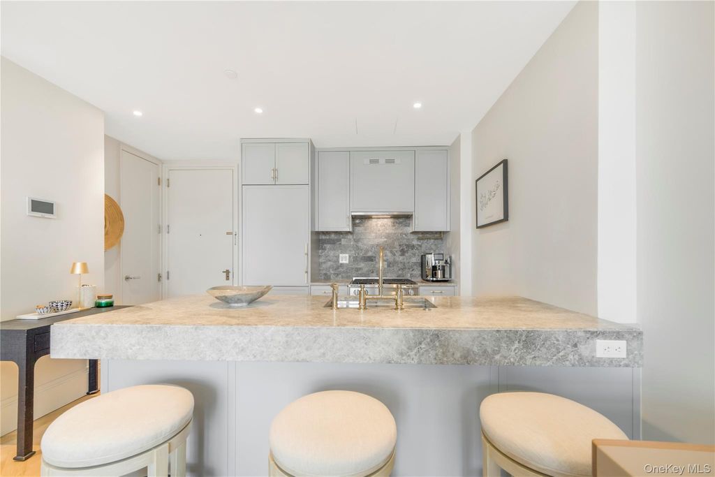 250 E 21st Street 9D, New York (manhattan), NY 10010 — photo 5