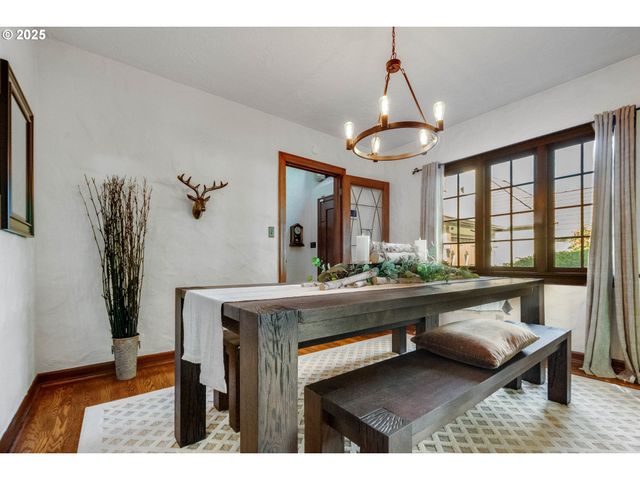 7441 Se 28TH Ave, Portland, OR 97202