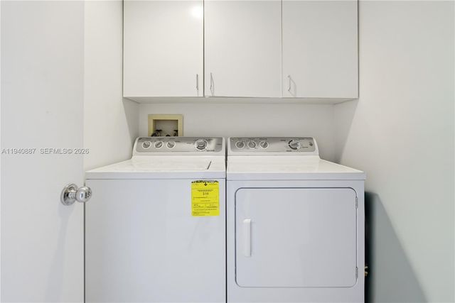 1000 W Island Boulevard 2806, Aventura, FL 33160