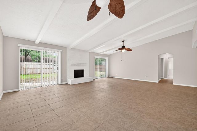 9414 Kilrenny Drive, Spring, TX 77379