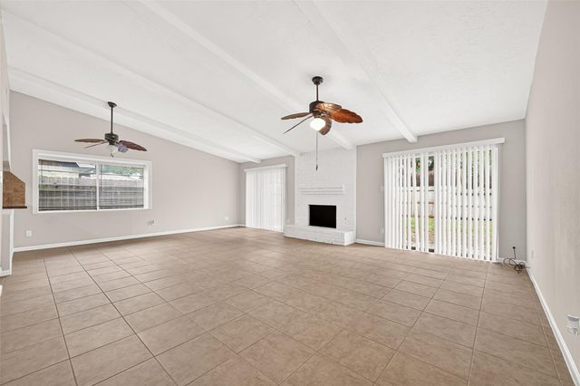 9414 Kilrenny Drive, Spring, TX 77379