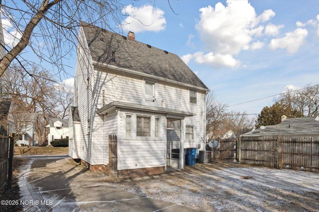 1575 Gould Road, Toledo, OH 43612