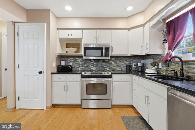 1709 33RD SW, Allentown, PA 18103
