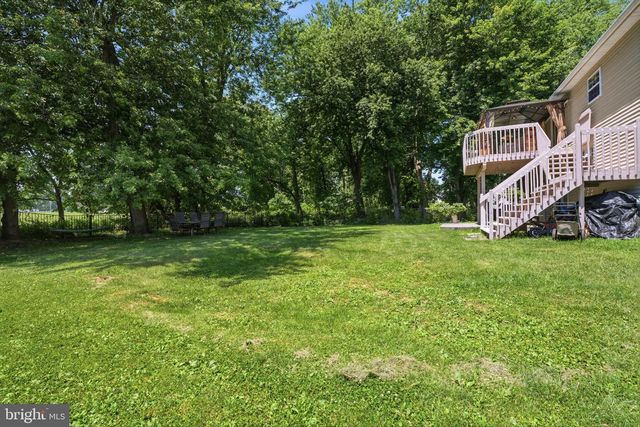 1709 33RD SW, Allentown, PA 18103