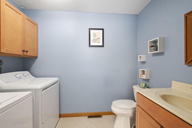 3328 Bayside COURT, La Crosse, WI 54601