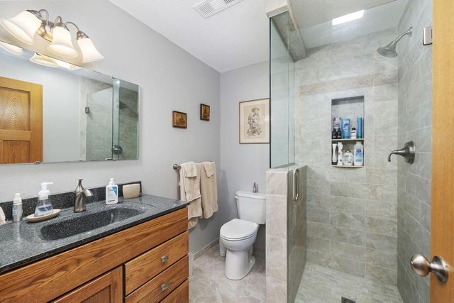 3328 Bayside COURT, La Crosse, WI 54601
