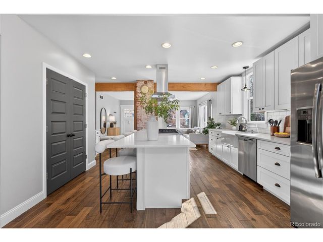 4553 Yates St, Denver, CO 80212