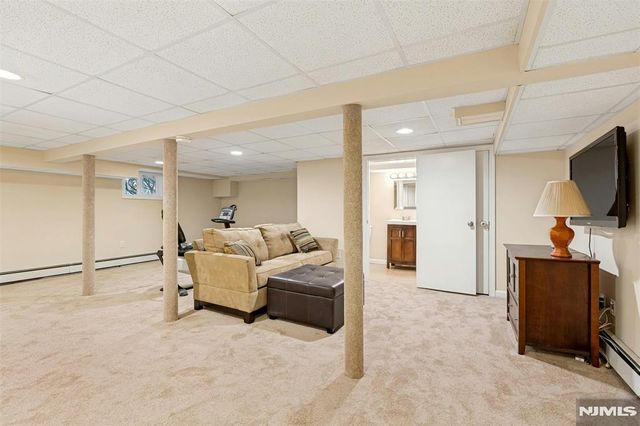 30 Brinkerhoff Avenue, Teaneck, NJ 07666