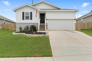 6089 Secretariat Way, Pensacola, FL 32526