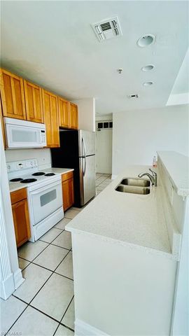 2310 First ST unit 304 ST, Fort Myers, FL 33901
