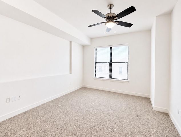 2303 Mid Lane 428, Houston, TX 77027