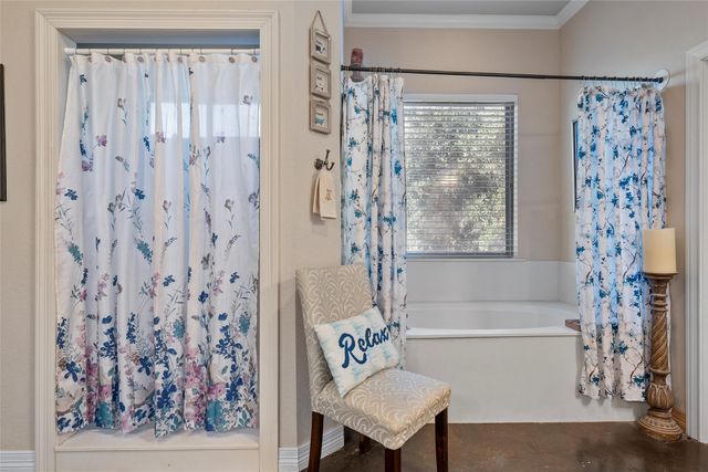 2370 Garrett Lane, China Spring, TX 76633