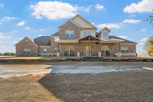 2370 Garrett Lane, China Spring, TX 76633