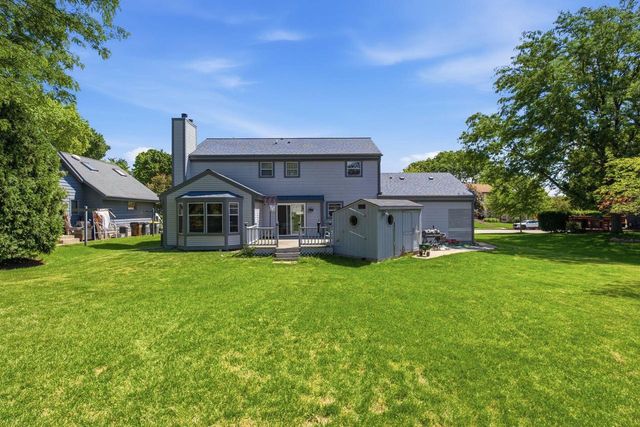 1232 Cavalier DRIVE, Waukesha, WI 53186