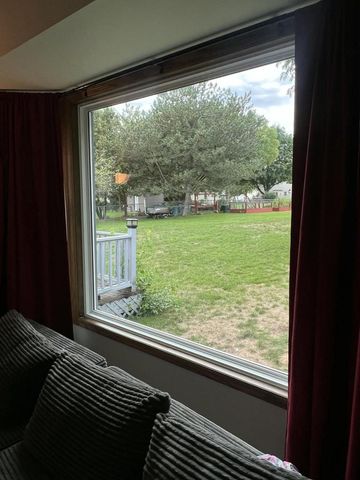 1232 Cavalier DRIVE, Waukesha, WI 53186