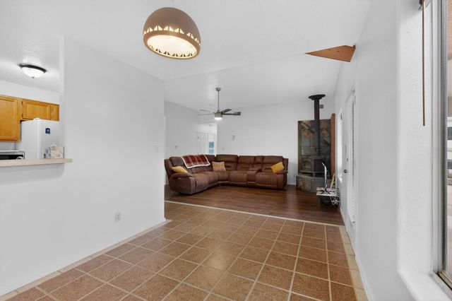 342 Sunset Farm Place SW, Albuquerque, NM 87105