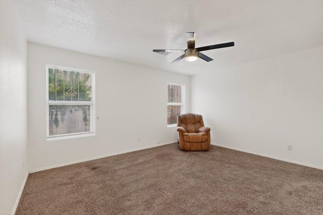 342 Sunset Farm Place SW, Albuquerque, NM 87105