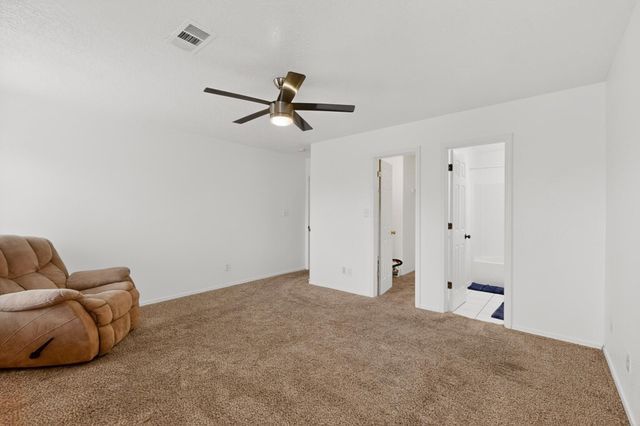 342 Sunset Farm Place SW, Albuquerque, NM 87105