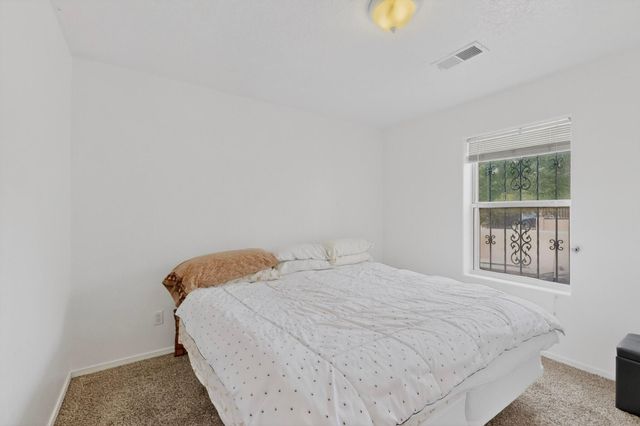 342 Sunset Farm Place SW, Albuquerque, NM 87105