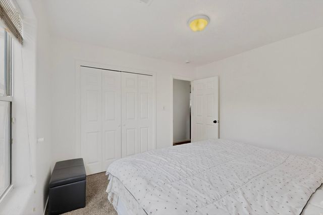 342 Sunset Farm Place SW, Albuquerque, NM 87105