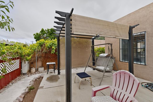 342 Sunset Farm Place SW, Albuquerque, NM 87105