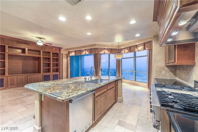 9101 Alta Drive 1406, Las Vegas, NV 89145