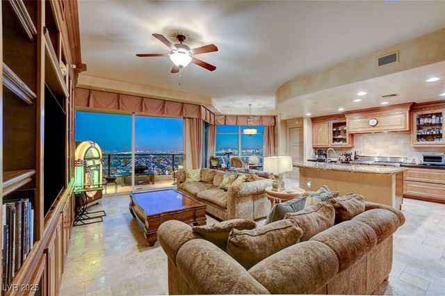 9101 Alta Drive 1406, Las Vegas, NV 89145