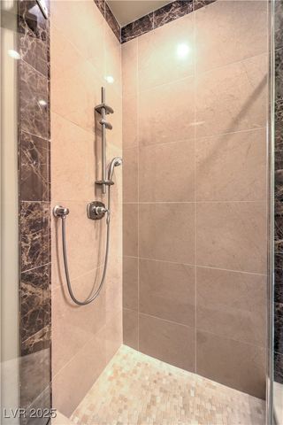 9101 Alta Drive 1406, Las Vegas, NV 89145