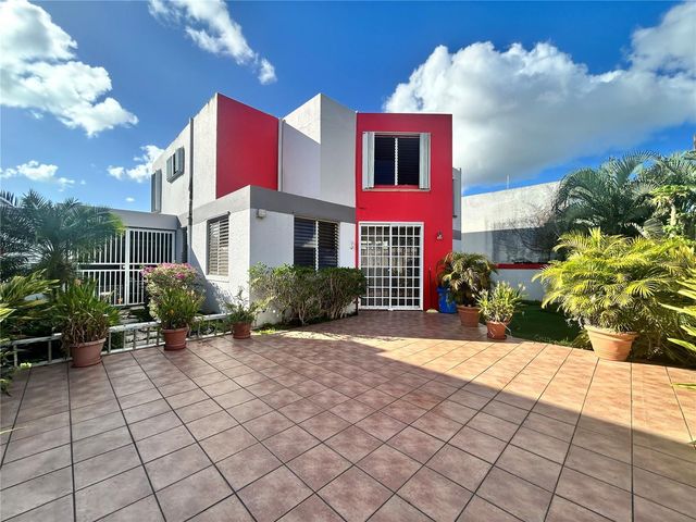PG-124 VIA ARCOIRIS, Trujillo Alto, PR 00976