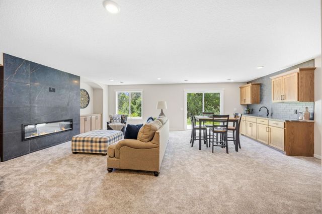 13745 102nd Court N, Maple Grove, MN 55369