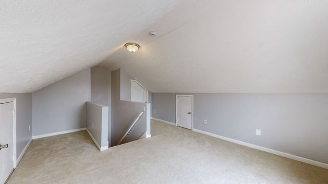 127 Oak Leaf Dr, Hendersonville, TN 37075