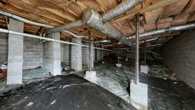 127 Oak Leaf Dr, Hendersonville, TN 37075