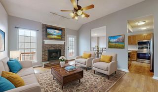 127 Oak Leaf Dr, Hendersonville, TN 37075