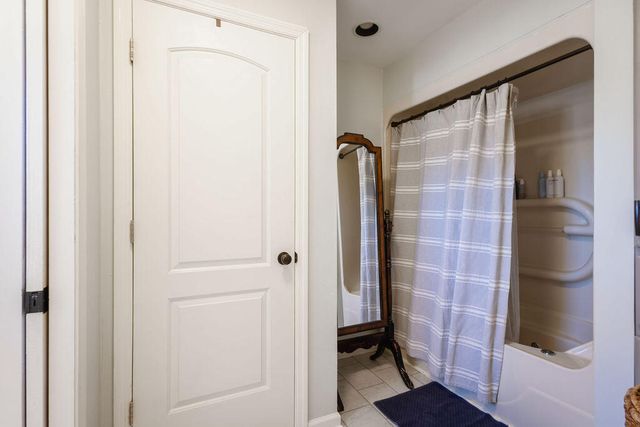 181 Peachtree Drive, Versailles, KY 40383