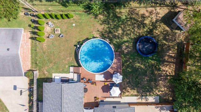 181 Peachtree Drive, Versailles, KY 40383