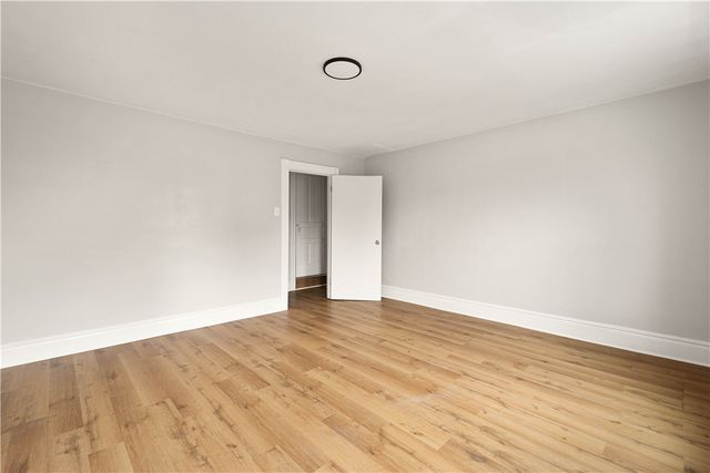 877 E 11th Ave, Munhall, PA 15120