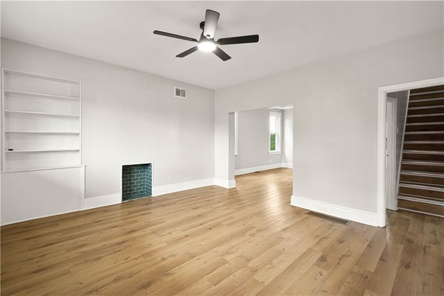 877 E 11th Ave, Munhall, PA 15120