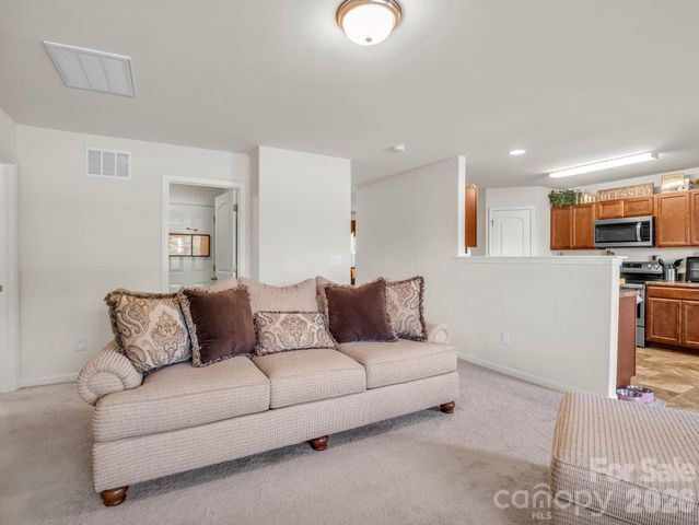 104 Bermuda Run, Shelby, NC 28150