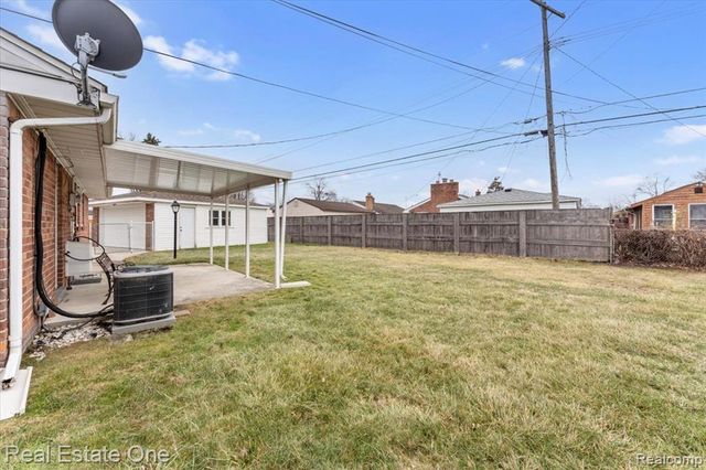 18216 Wendy Court, Riverview, MI 48193