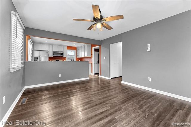 18216 Wendy Court, Riverview, MI 48193