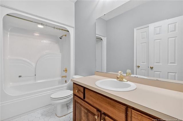 4421 Bluebush Drive 303A, Fayetteville, NC 28312