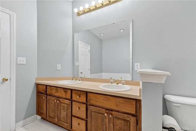 4421 Bluebush Drive 303A, Fayetteville, NC 28312