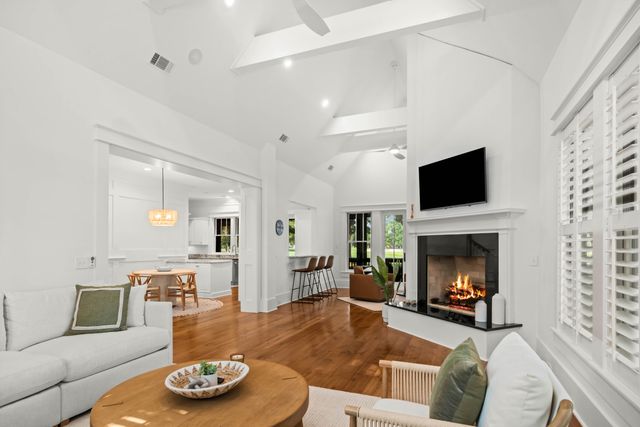 720 Island Park Drive Unit 110, Charleston, SC 29492