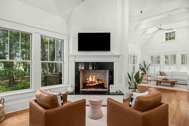 720 Island Park Drive Unit 110, Charleston, SC 29492