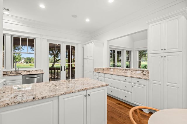 720 Island Park Drive Unit 110, Charleston, SC 29492