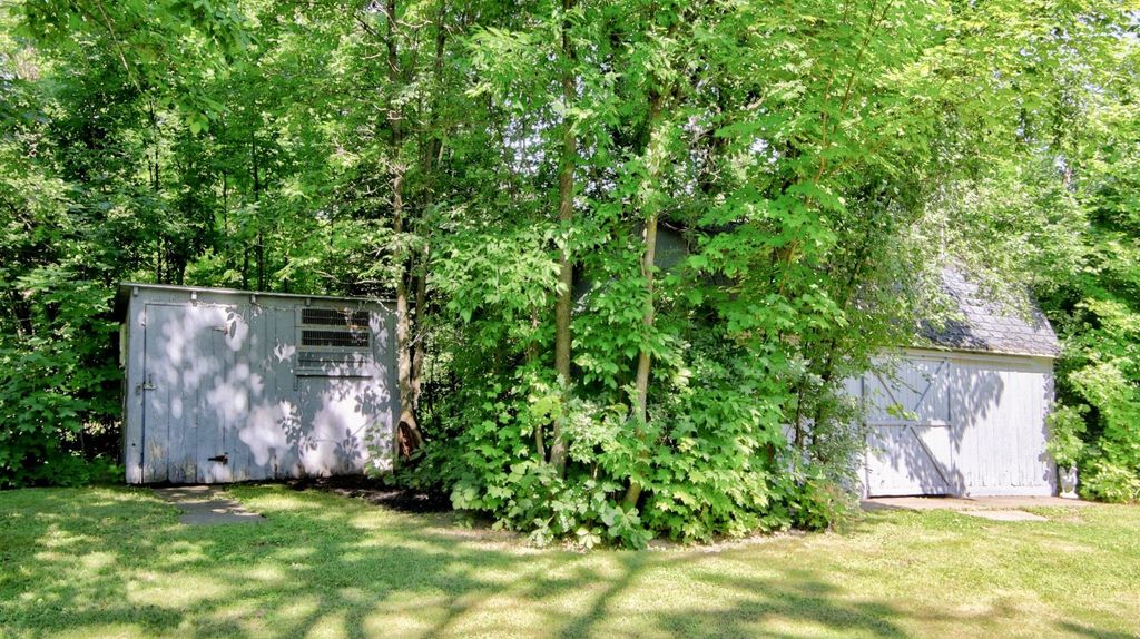 Image 24 of property listing at 1551A 8 3/4 Street, Almena, WI 54805