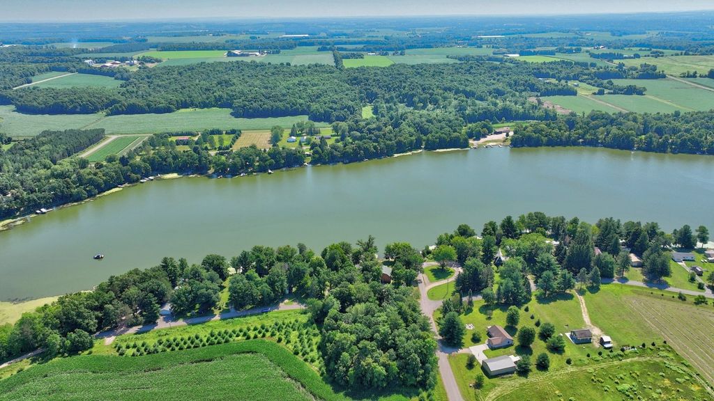 Image 25 of property listing at 1551A 8 3/4 Street, Almena, WI 54805